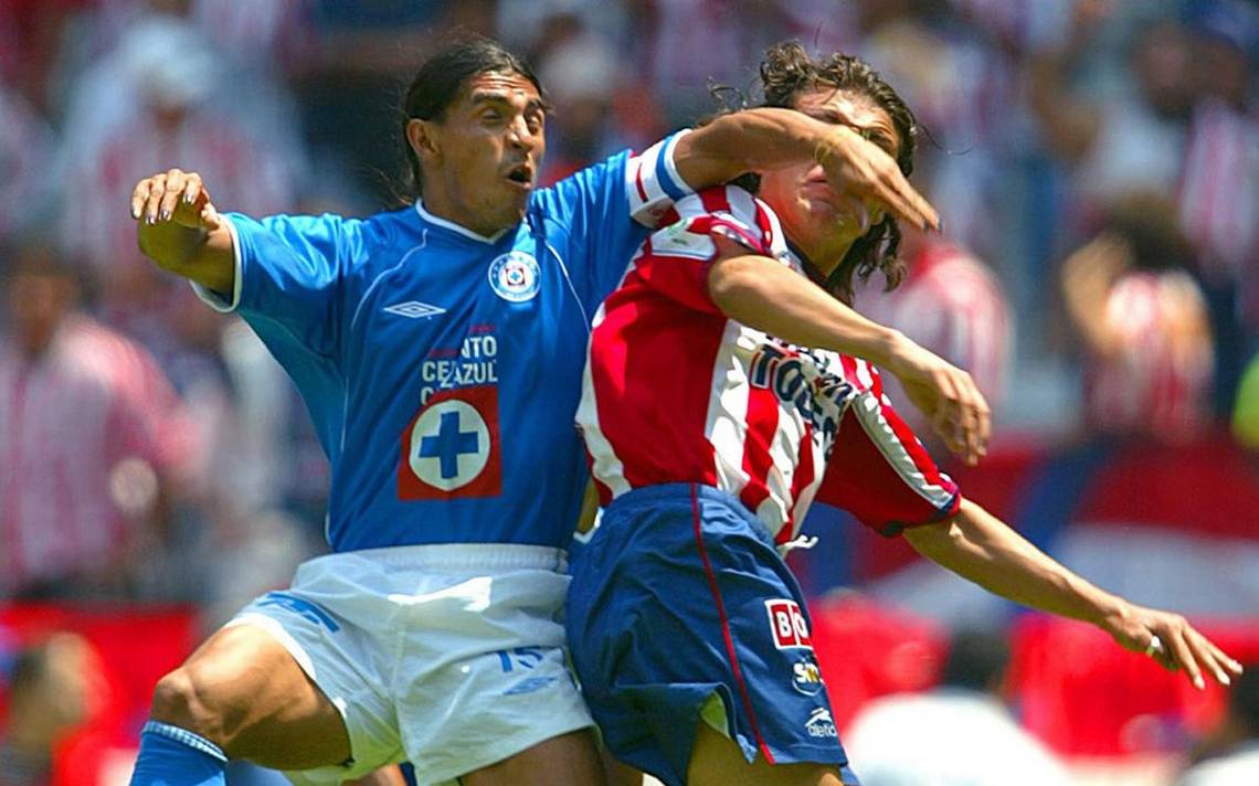 Cruz Azul Vs Chivas Los Cap Tulos M S Importantes De La A Eja Rivalidad La Prensa Noticias